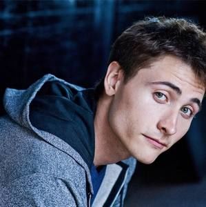 Meet your Posher, Terry